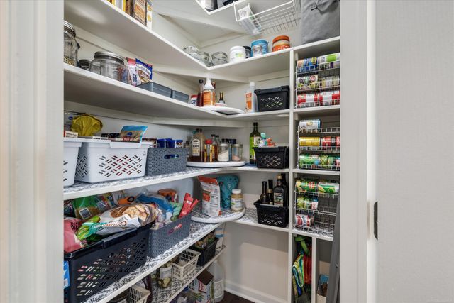 68223 Hillside Lane, Washington Twp, MI 48095