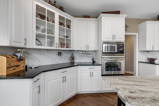 68223 Hillside Lane, Washington Twp, MI 48095
