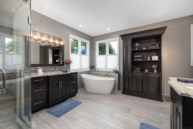 68223 Hillside Lane, Washington Twp, MI 48095