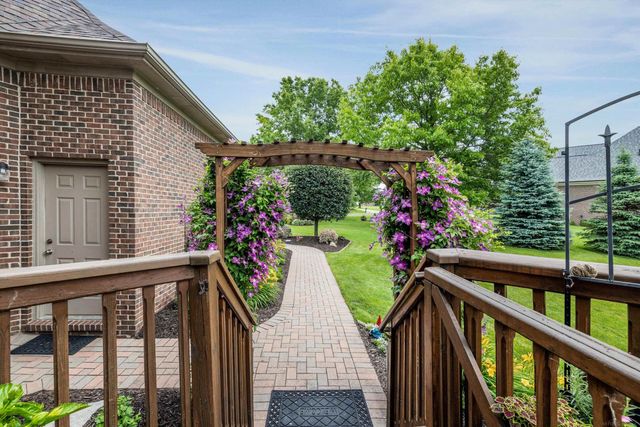 68223 Hillside Lane, Washington Twp, MI 48095