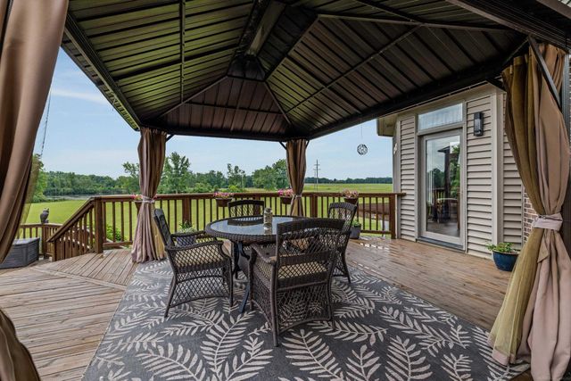 68223 Hillside Lane, Washington Twp, MI 48095