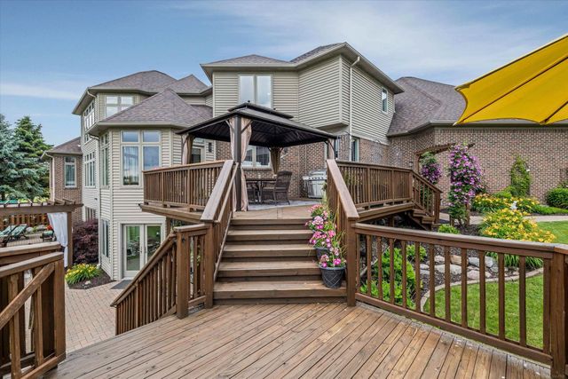 68223 Hillside Lane, Washington Twp, MI 48095