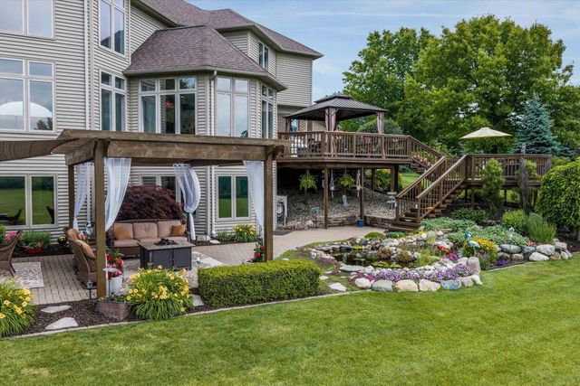 68223 Hillside Lane, Washington Twp, MI 48095