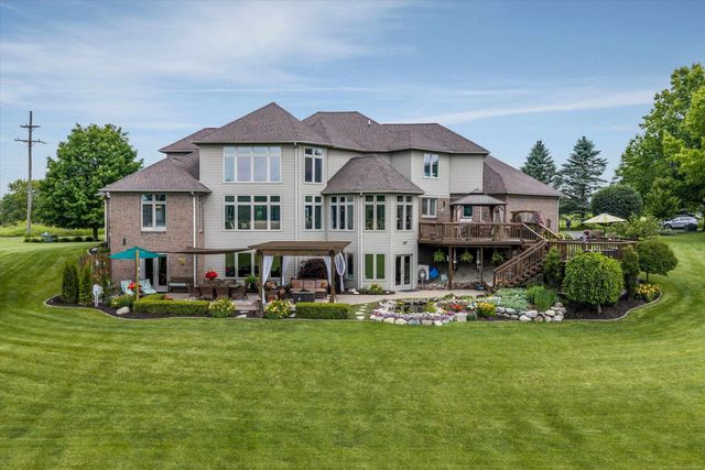 68223 Hillside Lane, Washington Twp, MI 48095