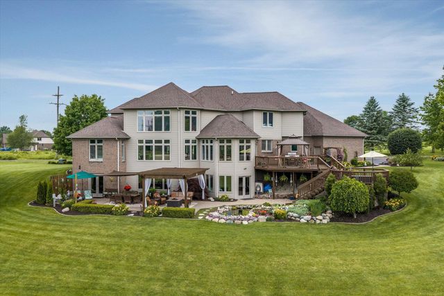 68223 Hillside Lane, Washington Twp, MI 48095