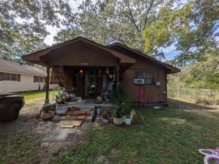 2128 Avon, Camden, AR 71701