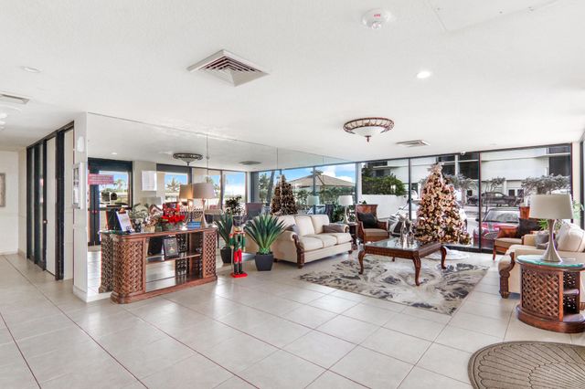 5480 N Ocean Drive A1d, Singer Island, FL 33404