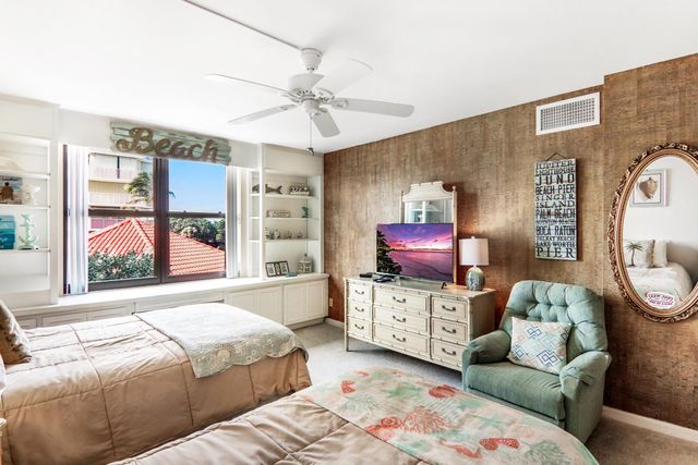 5480 N Ocean Drive A1d, Singer Island, FL 33404