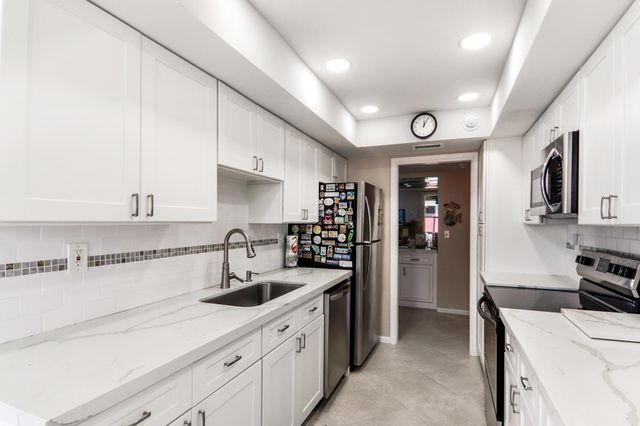 5480 N Ocean Drive A1d, Singer Island, FL 33404