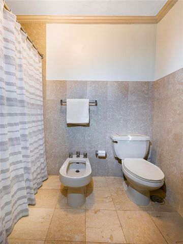 1 CONDOMINIO PLAYA SERENA 604, Carolina, PR 00979