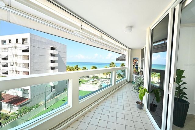 1 CONDOMINIO PLAYA SERENA 604, Carolina, PR 00979