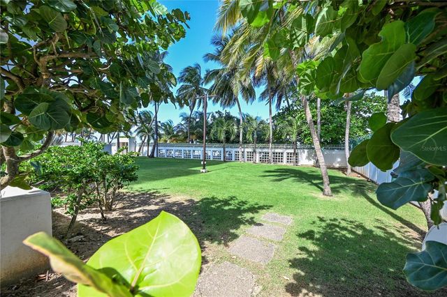 1 CONDOMINIO PLAYA SERENA 604, Carolina, PR 00979