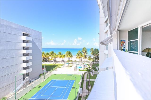 1 CONDOMINIO PLAYA SERENA 604, Carolina, PR 00979