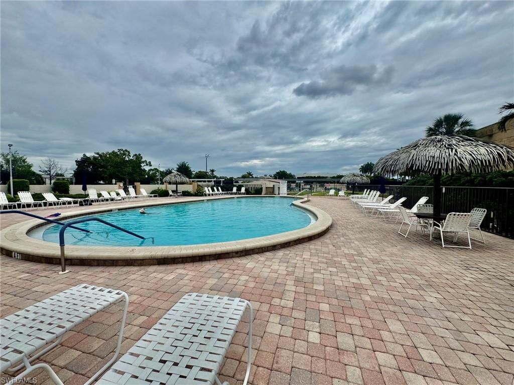 1724 Pine Valley DR 308, FORT MYERS, FL 33907 — exterior