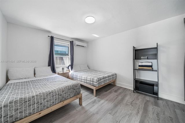 1297 NE 110th Ter, Miami, FL 33161