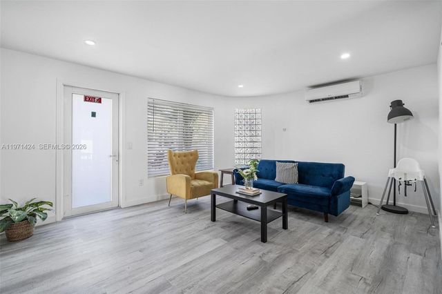 1297 NE 110th Ter, Miami, FL 33161