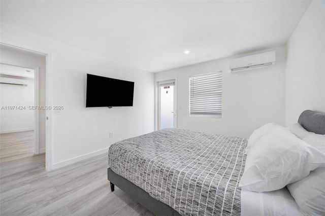 1297 NE 110th Ter, Miami, FL 33161