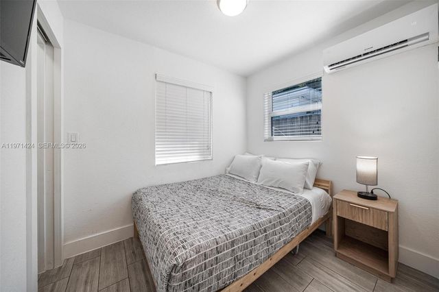 1297 NE 110th Ter, Miami, FL 33161