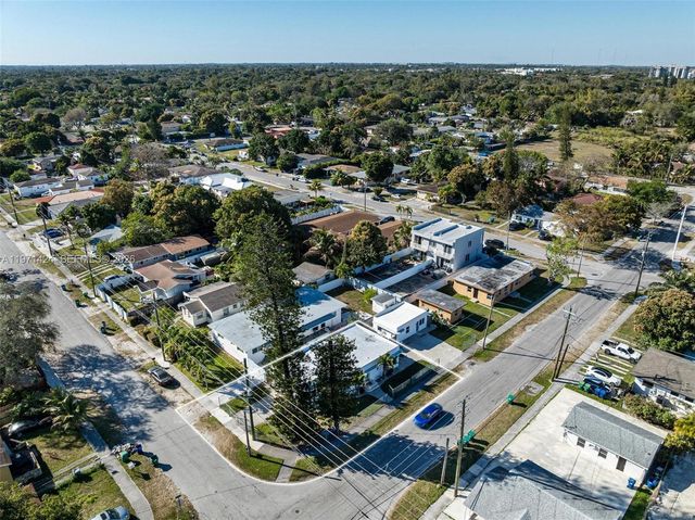 1297 NE 110th Ter, Miami, FL 33161