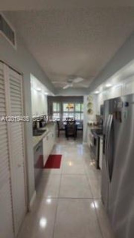 1400 SW 131st Way 203Q, Pembroke Pines, FL 33027