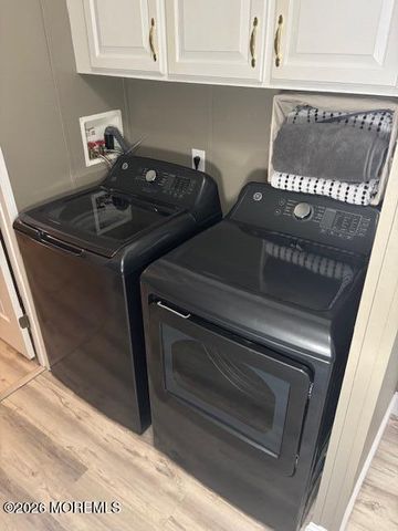 45 Randall Avenue, Hazlet, NJ 07734