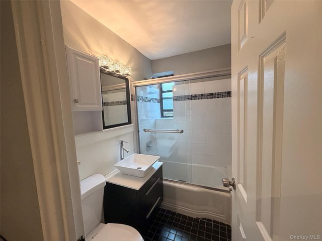20 Shady Glen Court H, New Rochelle, NY 10805