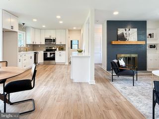 324 HIGHLAWN AVE, Elizabethtown, PA 17022