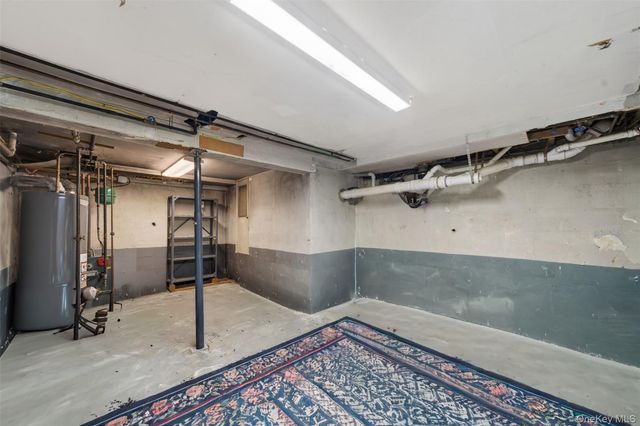 266 Neptune Avenue, West Babylon, NY 11704