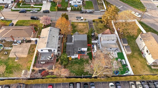 266 Neptune Avenue, West Babylon, NY 11704