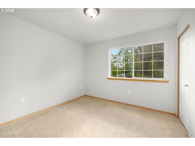 10971 Se HOLGATE Blvd, Portland, OR 97266