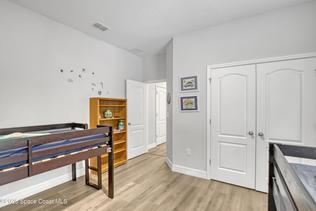 466 Olmsted Street SW, Palm Bay, FL 32908
