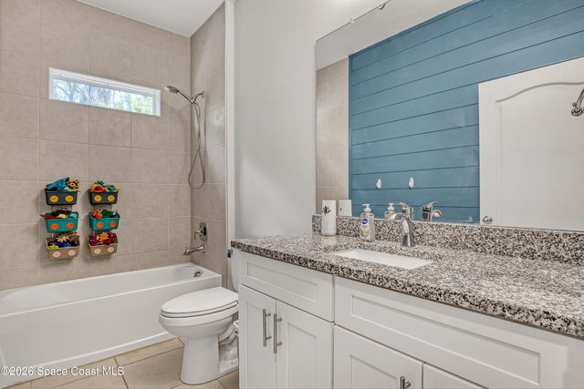 466 Olmsted Street SW, Palm Bay, FL 32908
