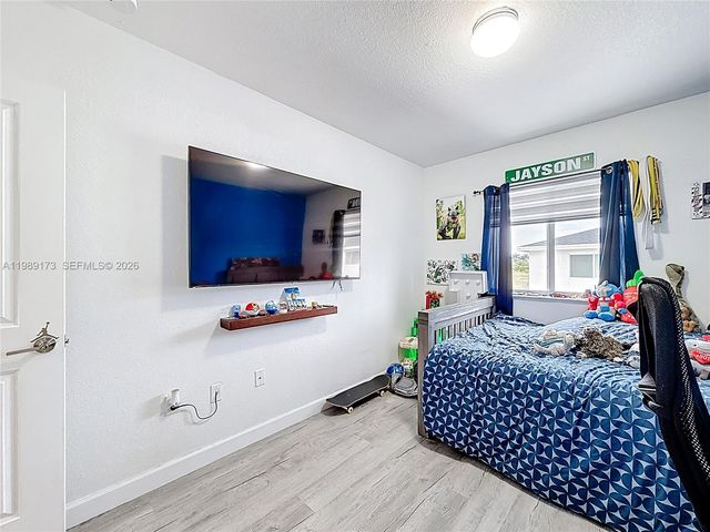 451 NW 12th Ave, Florida City, FL 33034