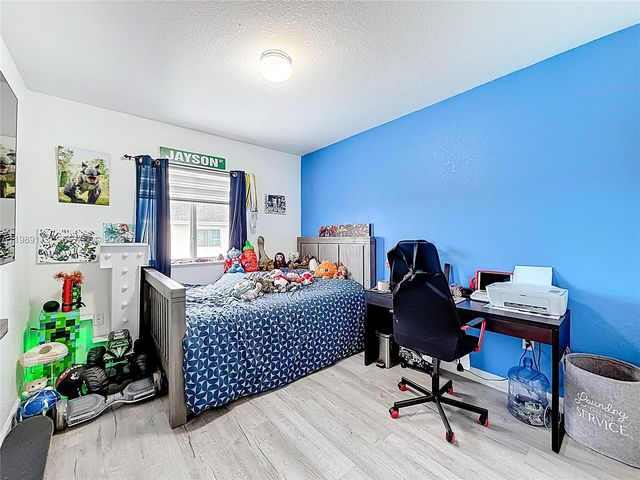 451 NW 12th Ave, Florida City, FL 33034