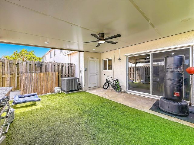 451 NW 12th Ave, Florida City, FL 33034