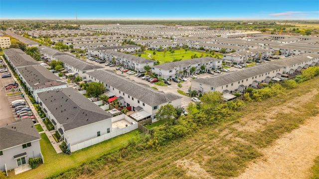451 NW 12th Ave, Florida City, FL 33034