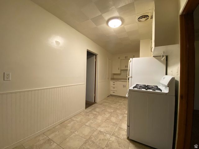 251 E 300 S, Springville, UT 84663