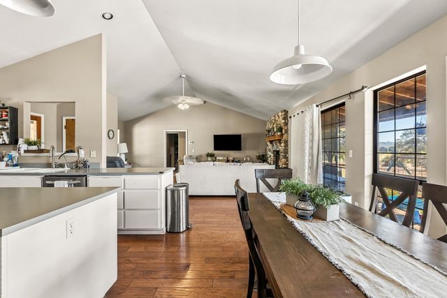 17761 Grizzly Bear Dr, Grass Valley, CA 95949