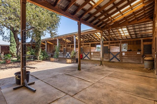 17761 Grizzly Bear Dr, Grass Valley, CA 95949