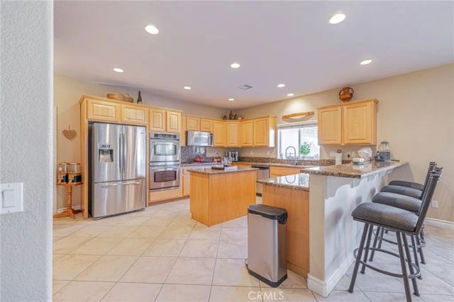 2534 Desert Rose Drive, Lancaster, CA 93536