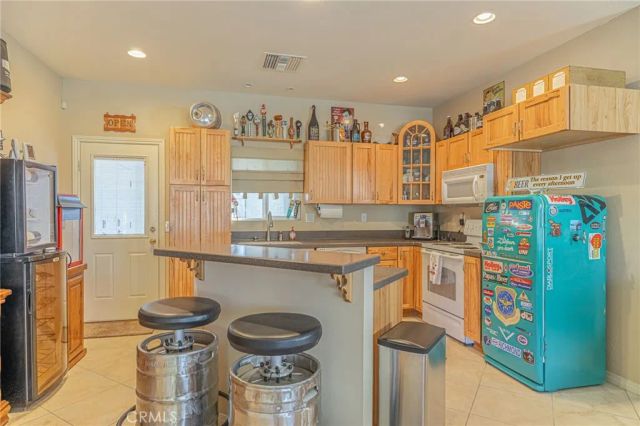 2534 Desert Rose Drive, Lancaster, CA 93536