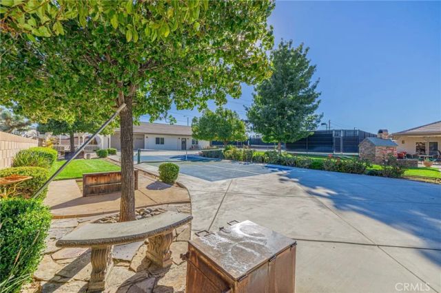 2534 Desert Rose Drive, Lancaster, CA 93536