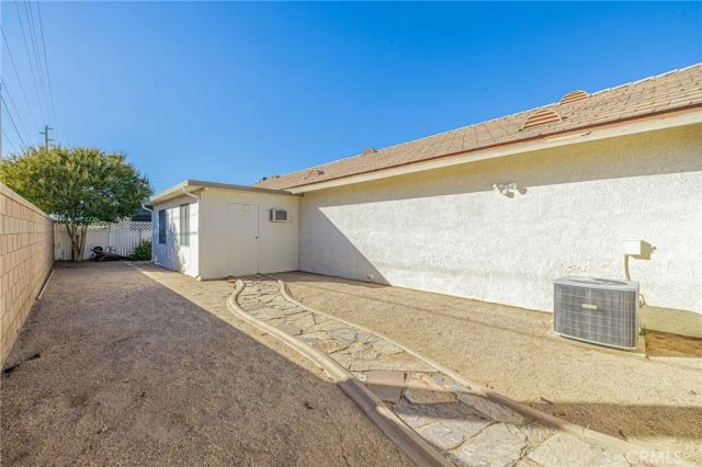 2534 Desert Rose Drive, Lancaster, CA 93536