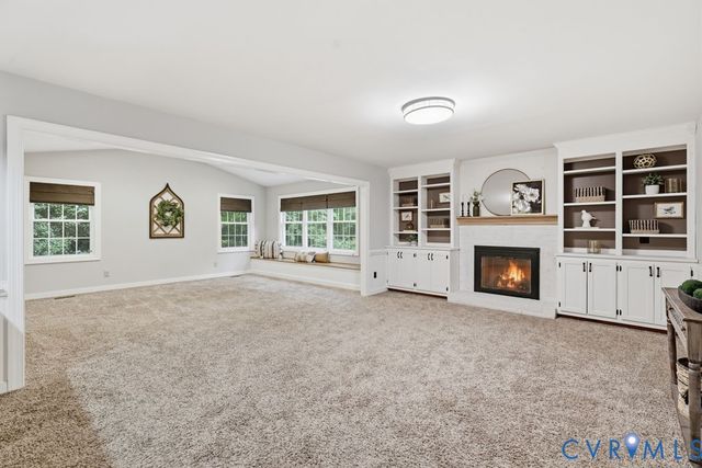 5700 Sandstone Ridge Rd, Midlothian, VA 23112