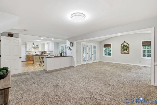 5700 Sandstone Ridge Rd, Midlothian, VA 23112
