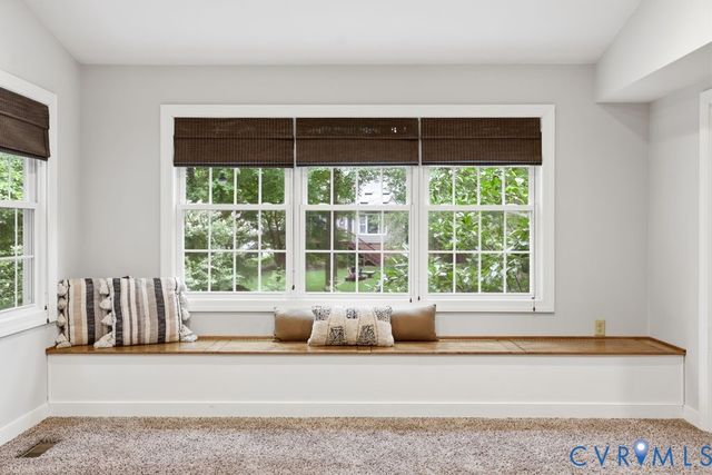5700 Sandstone Ridge Rd, Midlothian, VA 23112