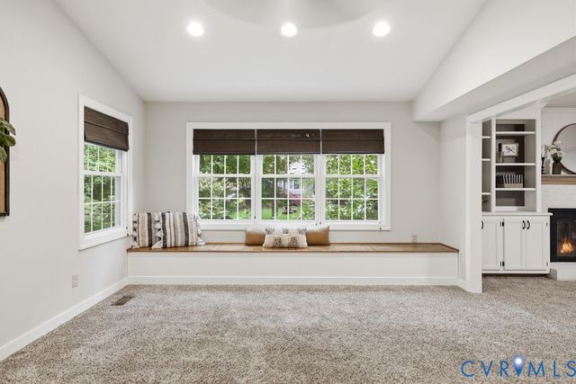 5700 Sandstone Ridge Rd, Midlothian, VA 23112