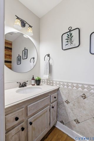 5700 Sandstone Ridge Rd, Midlothian, VA 23112