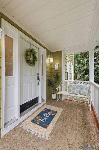 5700 Sandstone Ridge Rd, Midlothian, VA 23112