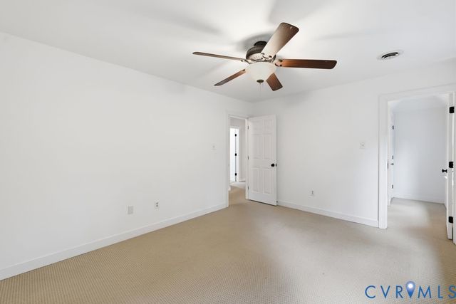 5700 Sandstone Ridge Rd, Midlothian, VA 23112